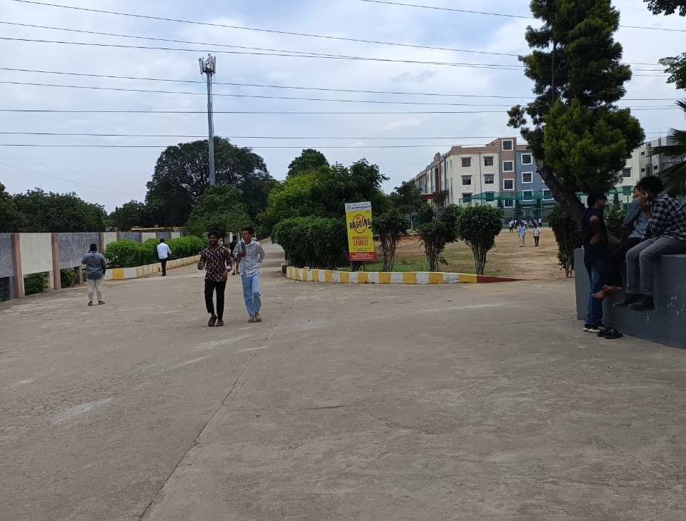 CMREC Campus photo 4